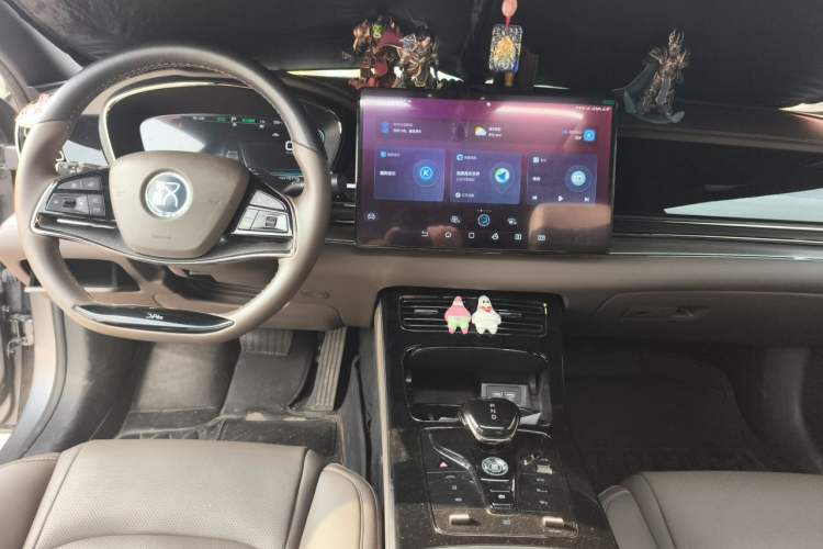 Used BYD Han 2021 EV Standard Range Luxury Model Center Console