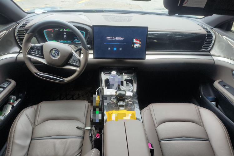 Used BYD Han 2021 EV Standard Range Luxury Model Center Console