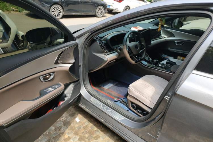 Used BYD Han 2021 EV Standard Range Luxury Model Driver Seat