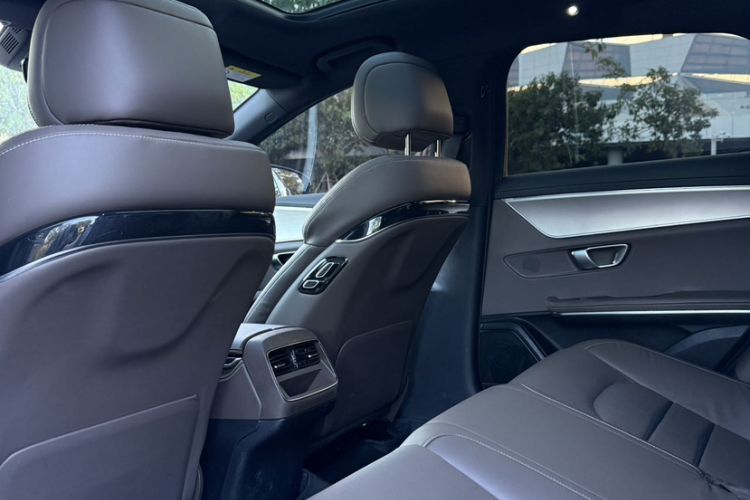 Used BYD Han 2021 EV Standard Range Luxury Model Interior 2