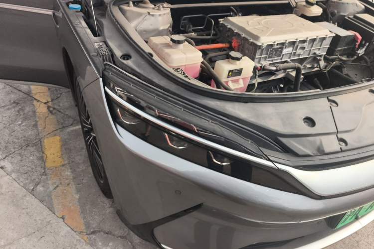 Used BYD Han 2021 EV Standard Range Luxury Model Right Front Headlight