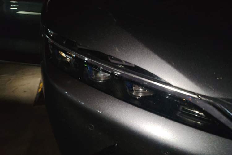 Used BYD Han 2021 EV Standard Range Luxury Model Right Front Headlight