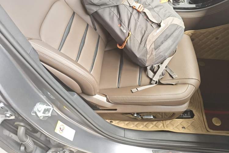 Used BYD Han 2021 EV Standard Range Luxury Model Right Front Seat