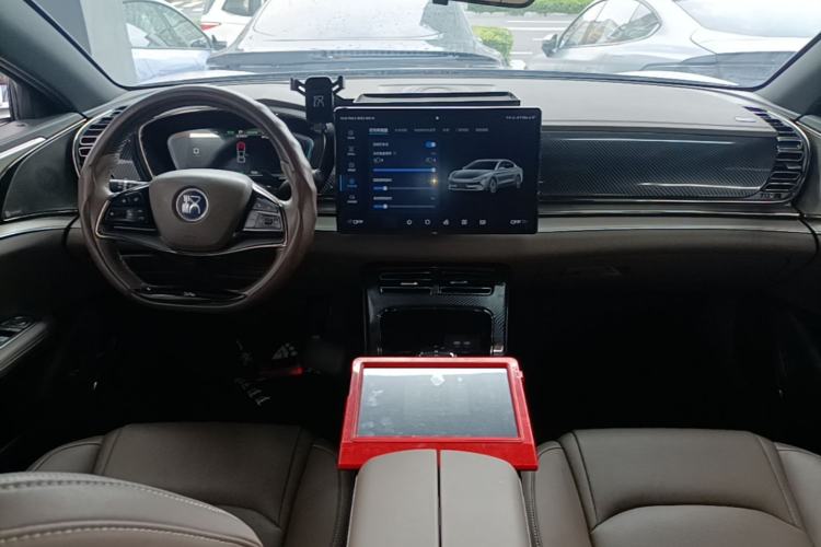 Used BYD Han 2021 EV Standard Range Luxury Model Center Console