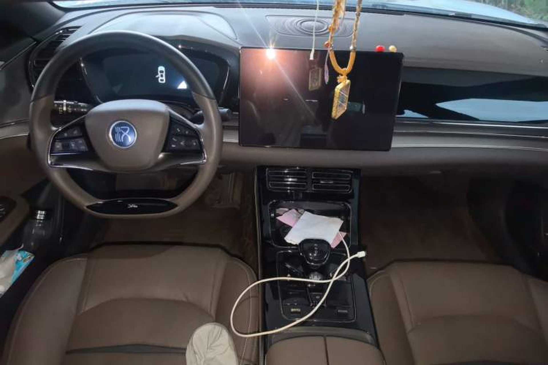 Used BYD Han 2021 EV Standard Range Luxury Model Center Console