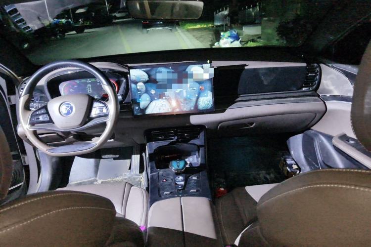 Used BYD Han 2021 EV Standard Range Luxury Model Center Console