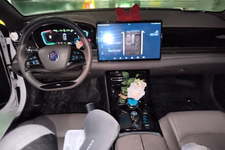 Used BYD Han 2021 EV Standard Range Luxury Model Center Console