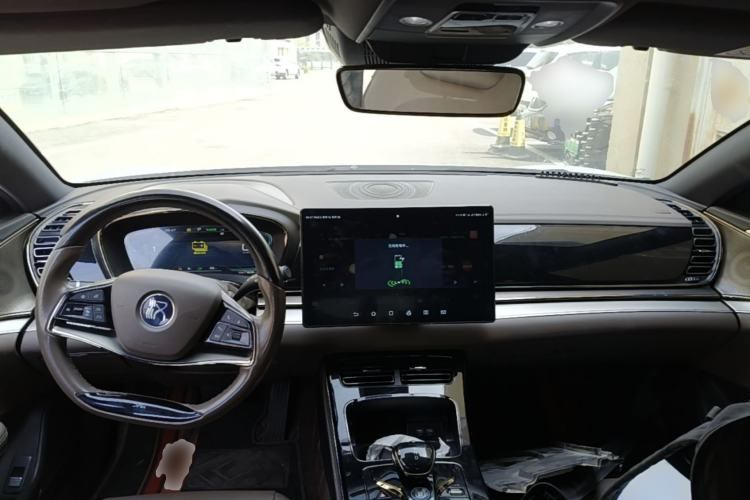 Used BYD Han 2021 EV Standard Range Luxury Model Center Console