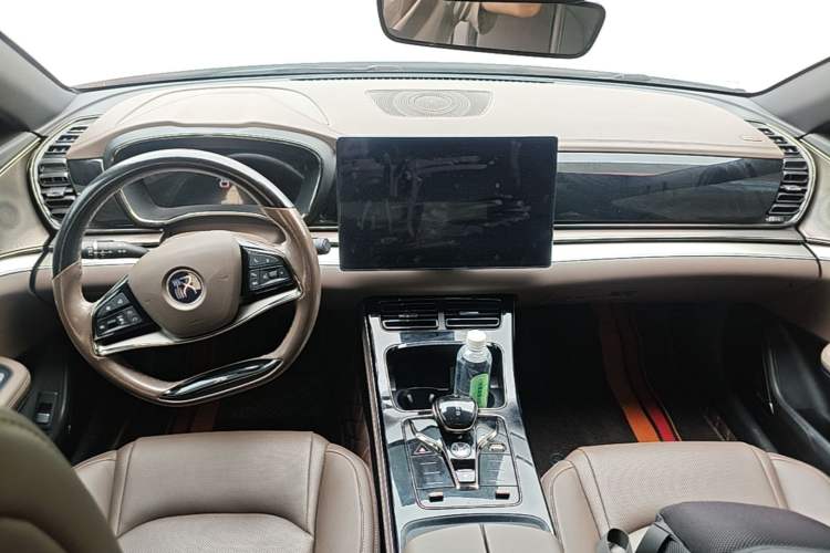 Used BYD Han 2021 EV Standard Range Luxury Model Center Console
