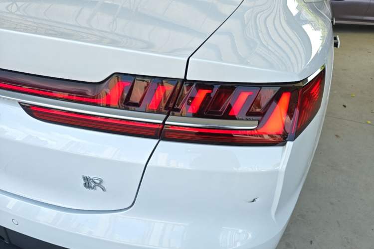 Used BYD Han 2021 EV Standard Range Luxury Model Exterior 3