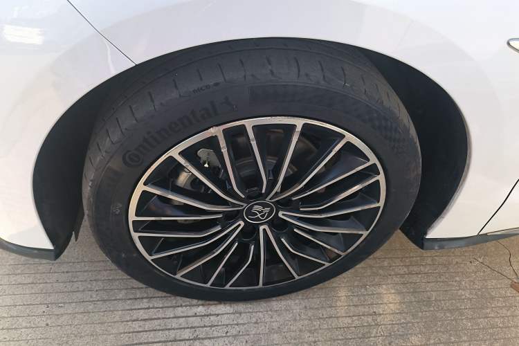 Used BYD Han 2021 EV Standard Range Luxury Model Exterior 4
