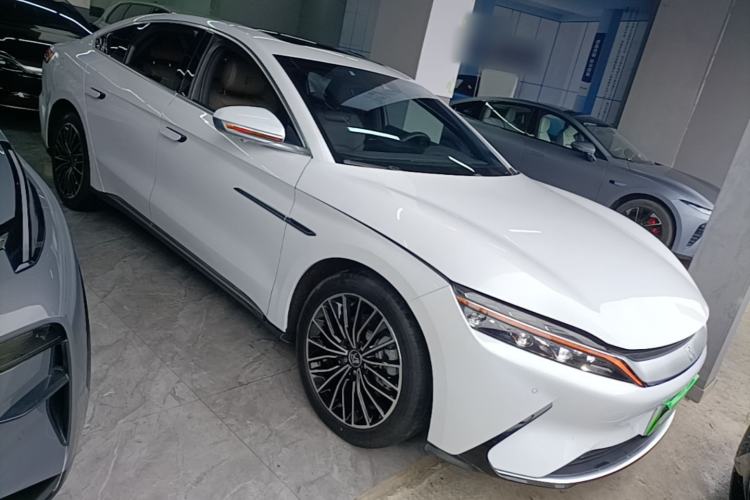 Used BYD Han 2021 EV Standard Range Luxury Model Front Right 45 Deg