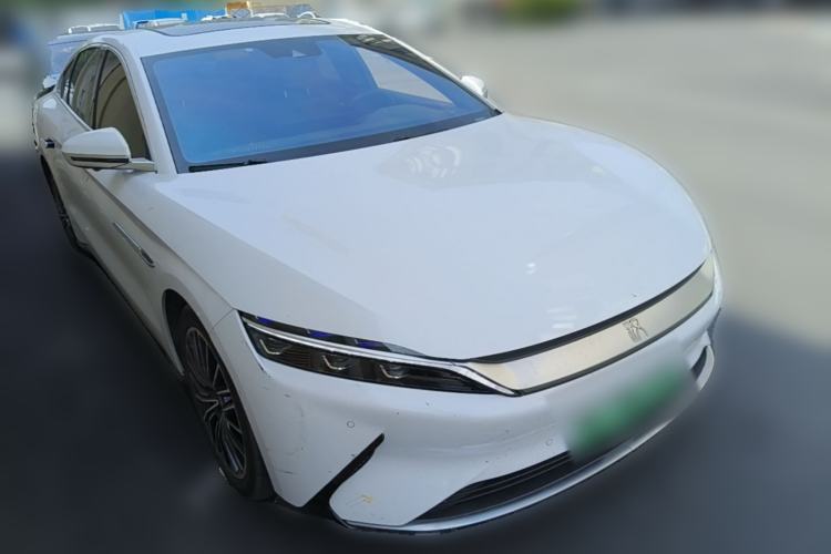 Used BYD Han 2021 EV Standard Range Luxury Model Front Right 45 Deg