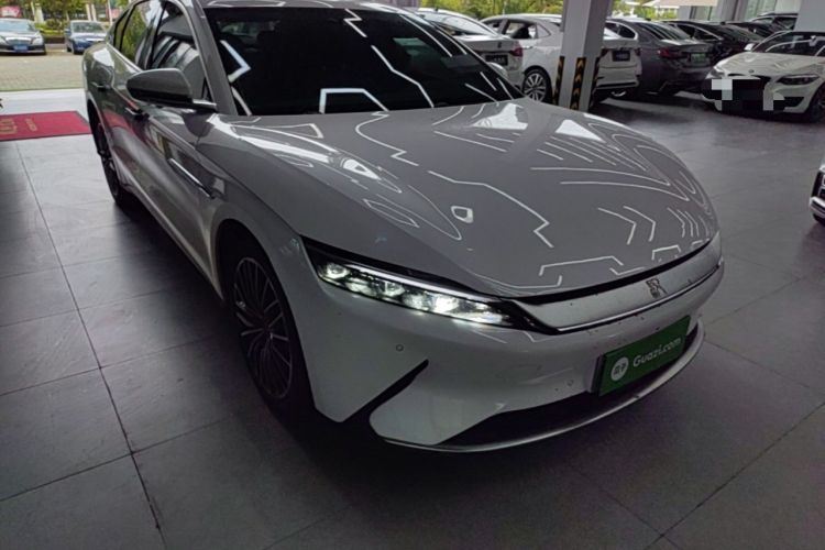 Used BYD Han 2021 EV Standard Range Luxury Model Front Right 45 Deg