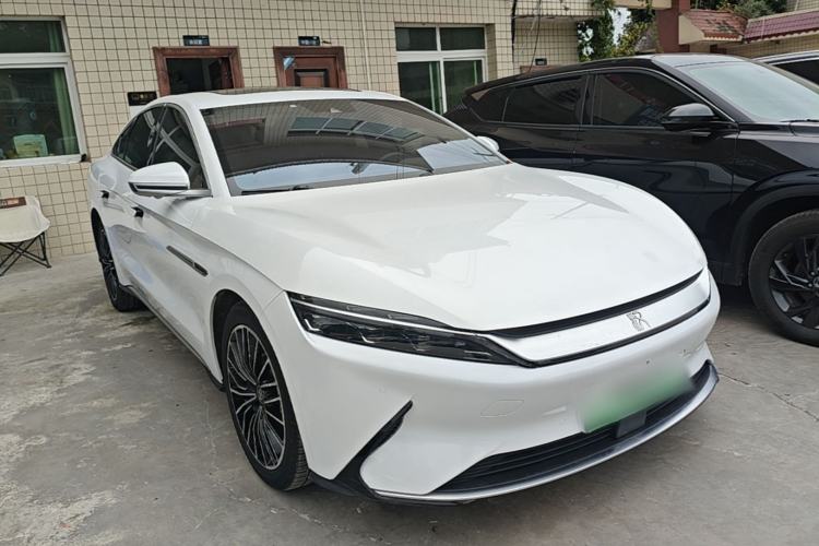 Used BYD Han 2021 EV Standard Range Luxury Model Front Right 45 Deg