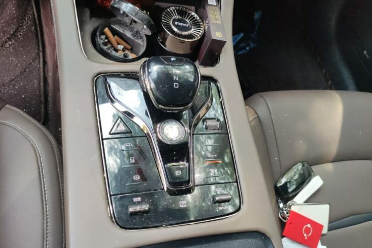 Used BYD Han 2021 EV Standard Range Luxury Model Gear Lever