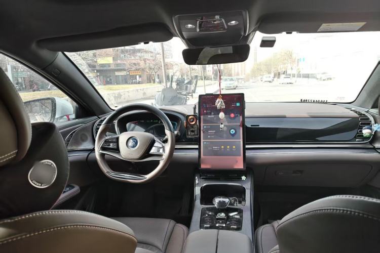 Used BYD Han 2021 EV Standard Range Luxury Model Interior 1
