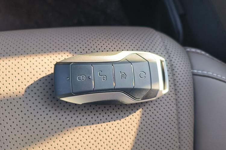 Used BYD Han 2021 EV Standard Range Luxury Model Interior 1