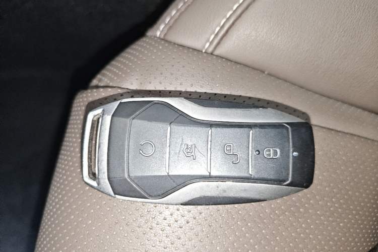Used BYD Han 2021 EV Standard Range Luxury Model Interior 1
