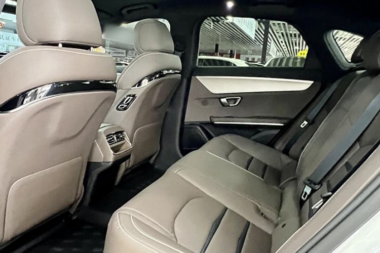 Used BYD Han 2021 EV Standard Range Luxury Model Interior 3