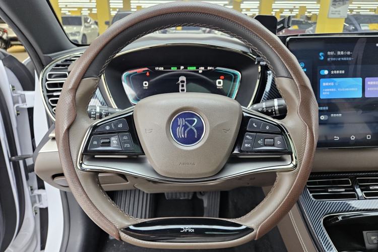 Used BYD Han 2021 EV Standard Range Luxury Model Interior 4