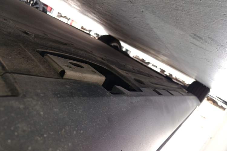 Used BYD Han 2021 EV Standard Range Luxury Model Left Side Sill