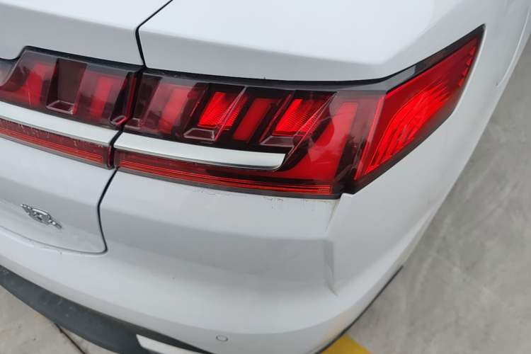 Used BYD Han 2021 EV Standard Range Luxury Model Right Rear Taillight
