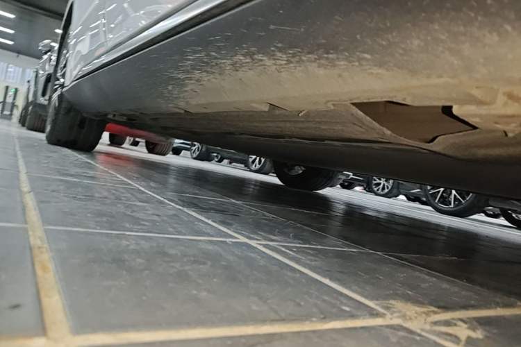 Used BYD Han 2021 EV Standard Range Luxury Model Right Side Sill