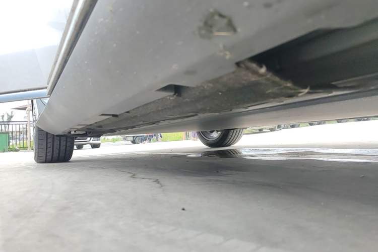 Used BYD Han 2021 EV Standard Range Luxury Model Right Side Sill
