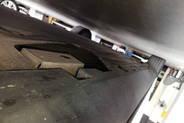 Used BYD Han 2021 EV Standard Range Luxury Model Right Side Sill