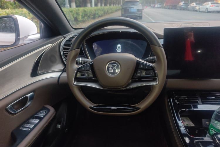 Used BYD Han 2021 EV Standard Range Luxury Model Steering Wheel