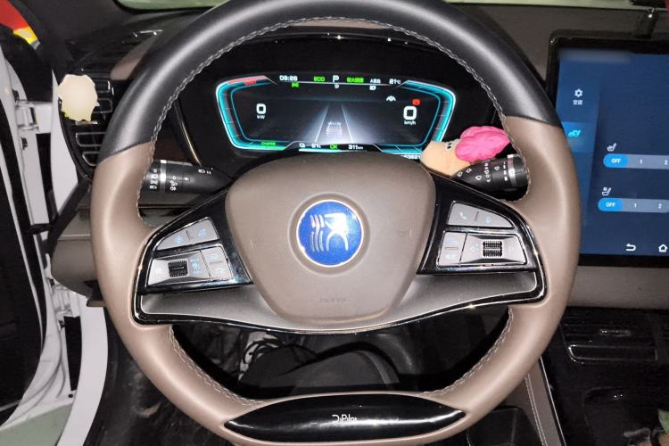 Used BYD Han 2021 EV Standard Range Luxury Model Steering Wheel