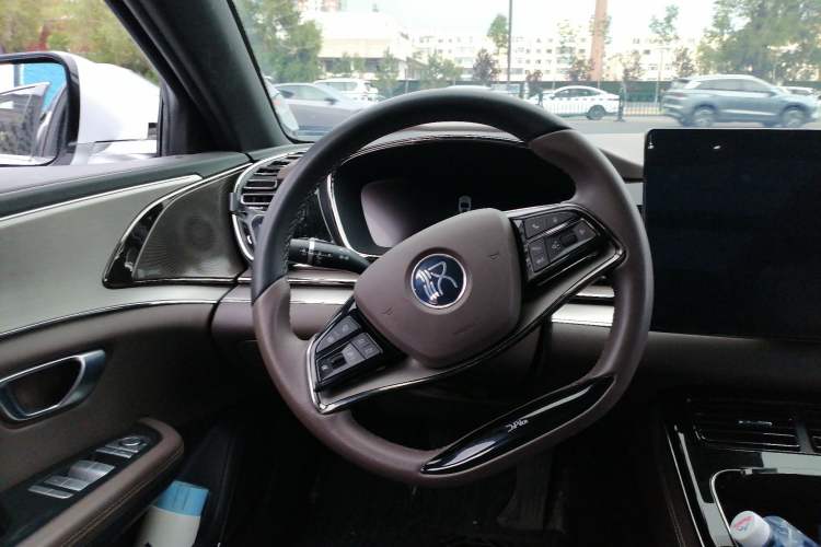 Used BYD Han 2021 EV Standard Range Luxury Model Steering Wheel