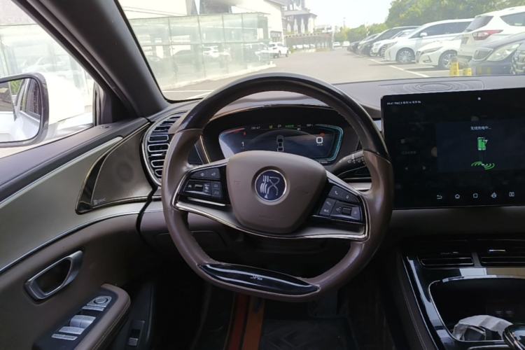 Used BYD Han 2021 EV Standard Range Luxury Model Steering Wheel