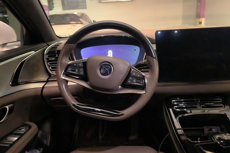 Used BYD Han 2021 EV Standard Range Luxury Model Steering Wheel