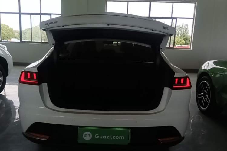 Used BYD Han 2021 EV Standard Range Luxury Model Trunk