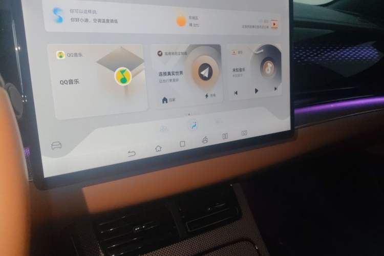 Used BYD Han 2022 EV Genesis Edition 715 km Front-Wheel-Drive Flagship Model Audio And AC Panel