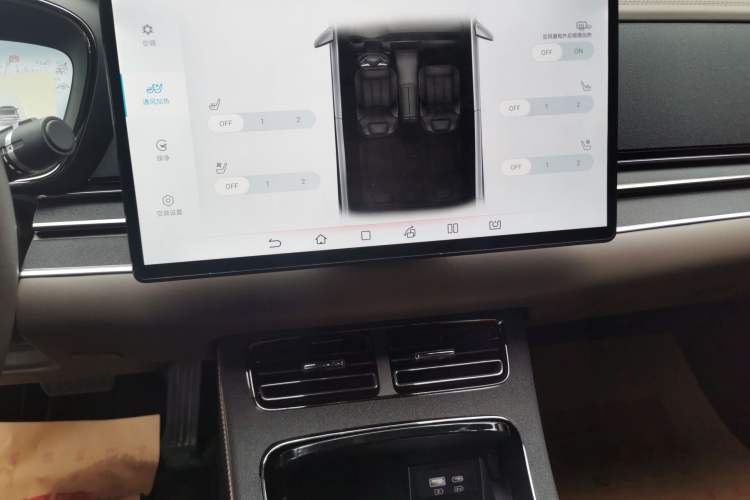 Used BYD Han 2022 DM-i 121KM Prestige Model Audio And AC Panel