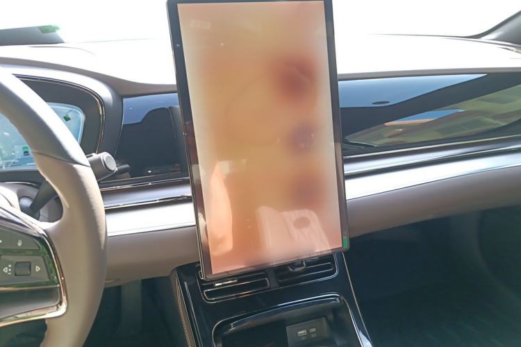 Used BYD Han 2022 DM-i 121KM Prestige Model Audio And AC Panel