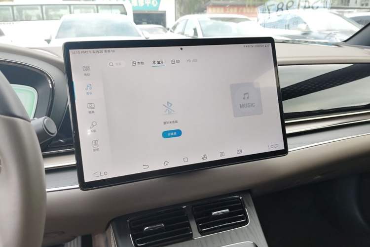 Used BYD Han 2022 DM-i 121KM Luxury Model Audio And AC Panel