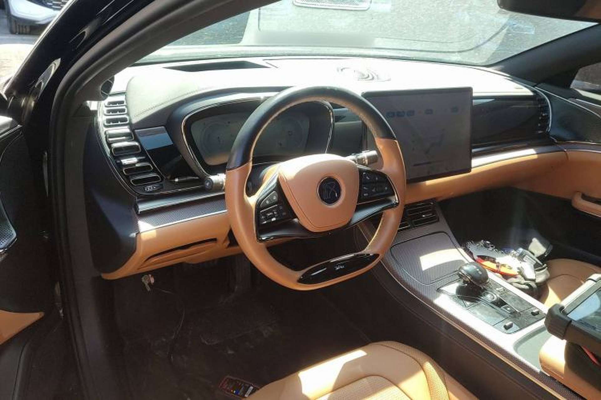 Used BYD Han 2022 EV Genesis Edition 610KM All-Wheel Drive Premium Model Center Console