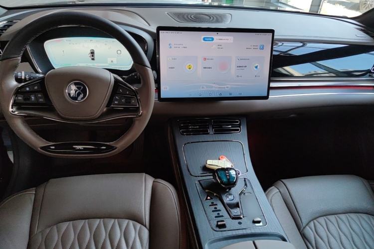 Used BYD Han 2022 DM-i 121KM Luxury Model Center Console