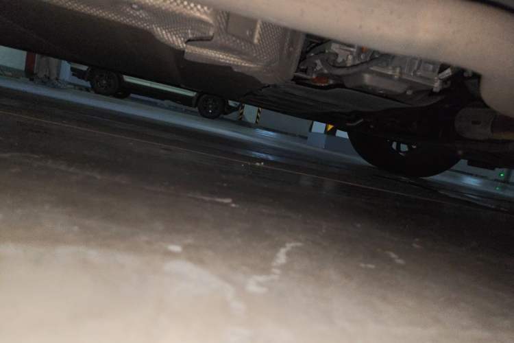 Used BYD Han 2022 DM-i 121KM Luxury Model Chassis Front Right