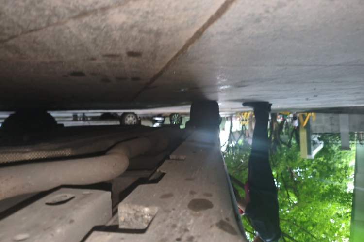 Used BYD Han 2022 DM-i 121KM Luxury Model Chassis Front Right