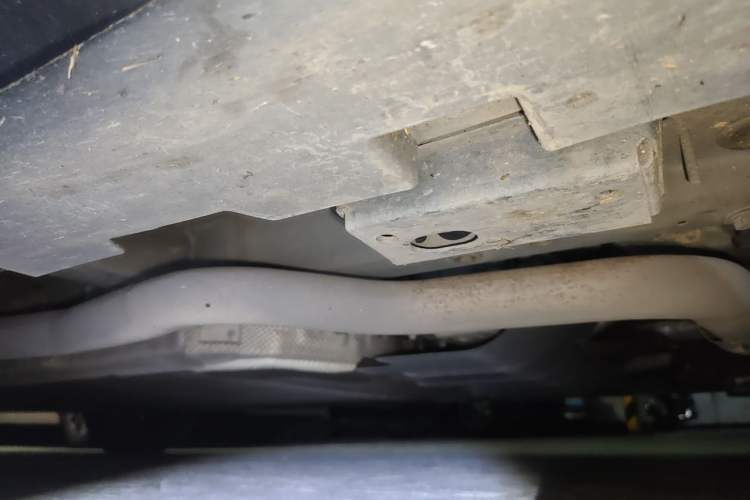 Used BYD Han 2022 DM-i 121KM Luxury Model Chassis Front Right