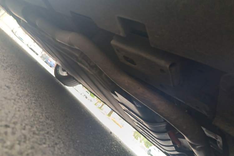 Used BYD Han 2022 DM-i 121KM Prestige Model Chassis Front Right