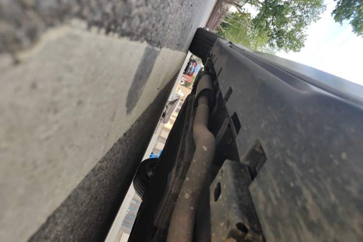 Used BYD Han 2022 DM-i 121KM Prestige Model Chassis Front Right