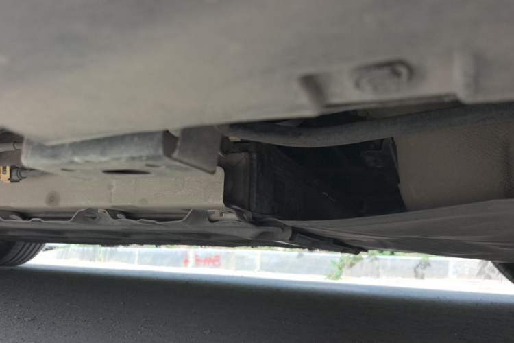 Used BYD Han 2022 DM-i 121KM Luxury Model Chassis Rear Left