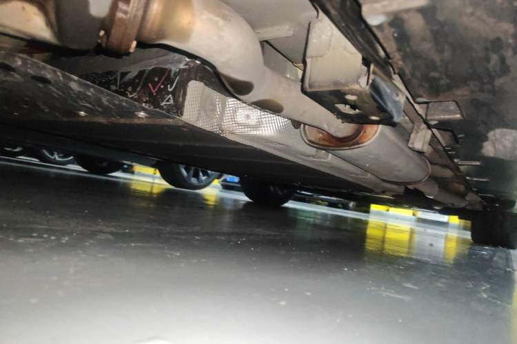 Used BYD Han 2022 DM-i 121KM Prestige Model Chassis Rear Right