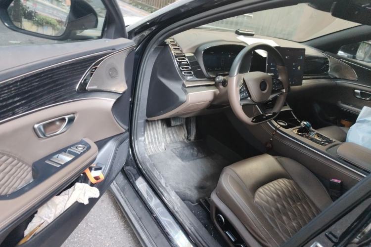 Used BYD Han 2022 DM-i 121KM Luxury Model Driver Seat